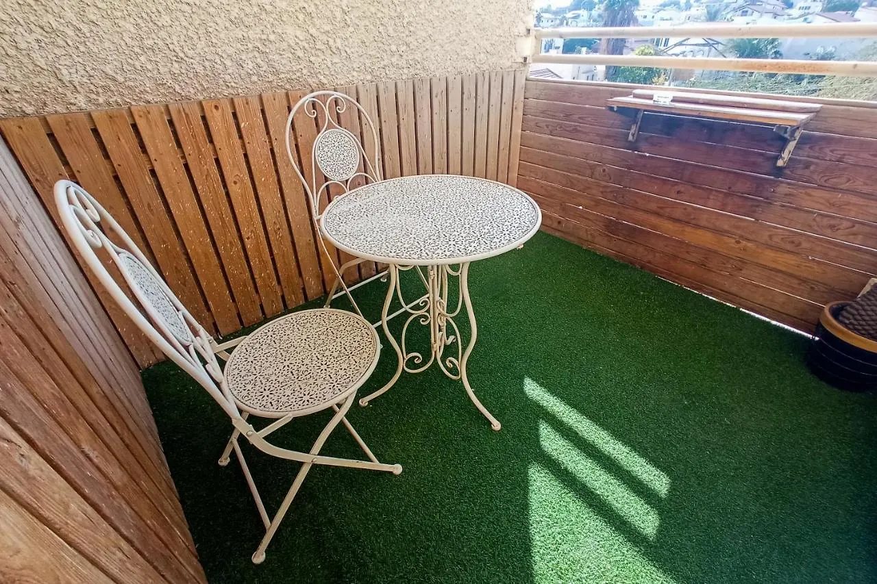 Apartamento Yalarent Argaman 2Br & Balcony Apt Eilat